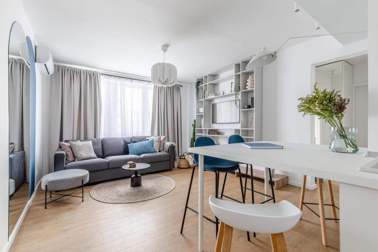 Royal Atheneum 2 By Citylife Suites Bucarest Extérieur photo